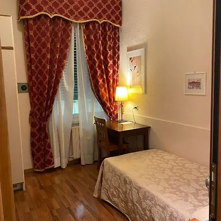 Hotel Arcadia Macerata Buitenkant foto