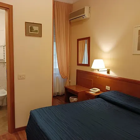 Hotel Arcadia Macerata Buitenkant foto