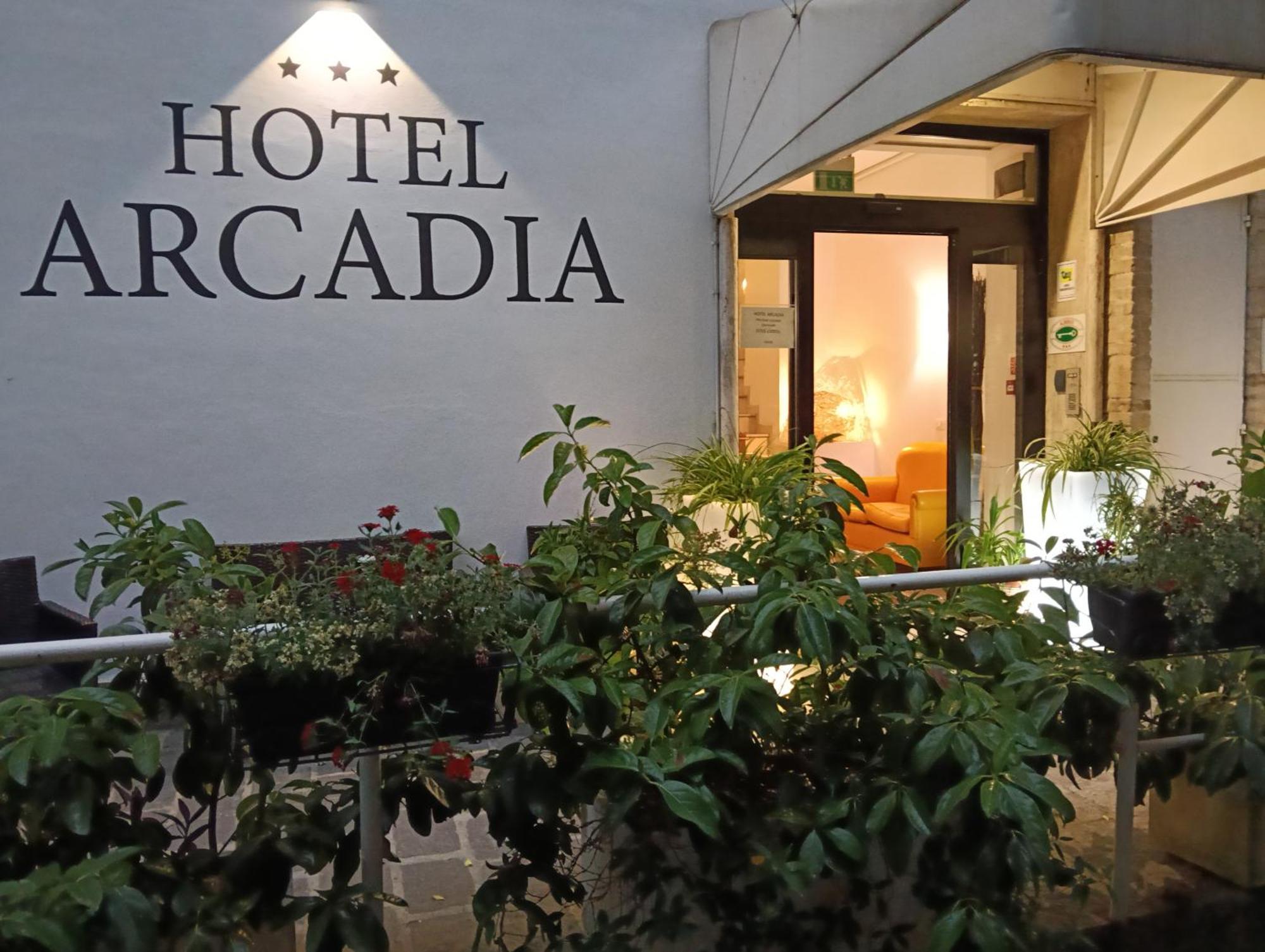 Arcadia Macerata