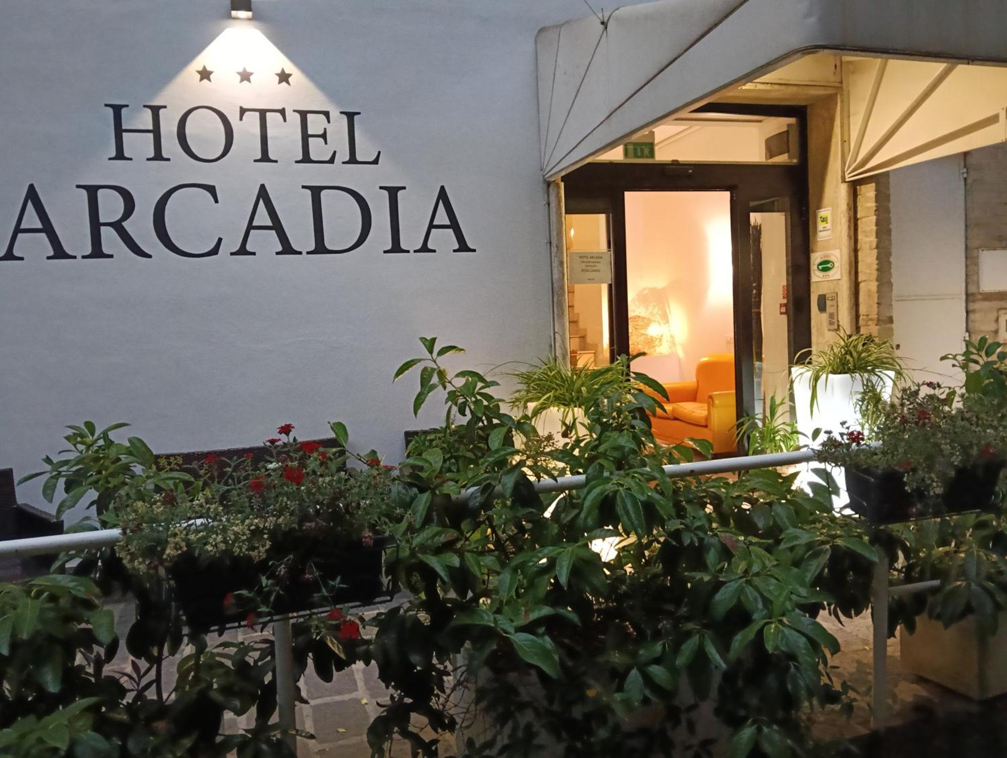 Arcadia Hotel